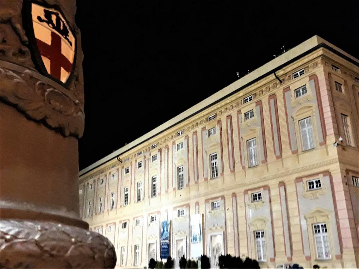 Exclusive Apt Really Downtown - Free Private Parking Included! Genova Eksteriør billede